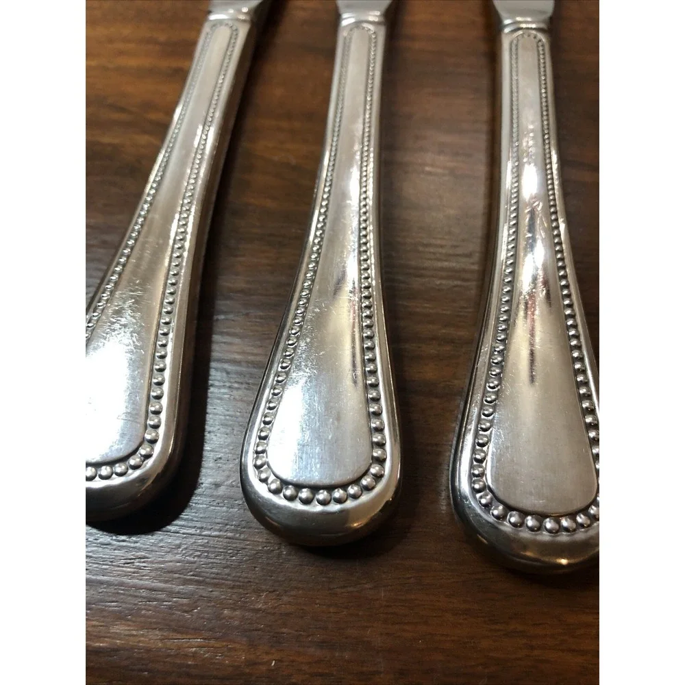 Patrician Silverplate 1975 Serrated Steak Knives Set Of 4 Oneida Silver
